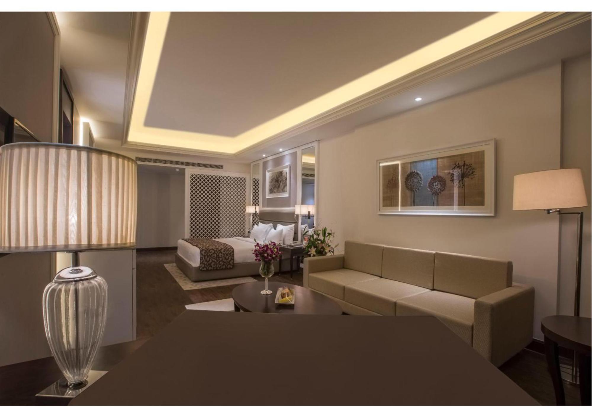 Singhania Sarovar Portico Rāipur Zewnętrze zdjęcie
